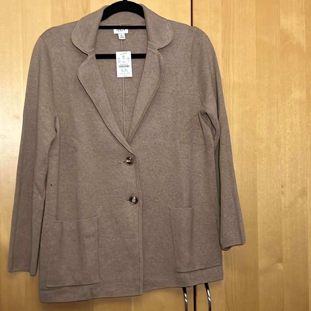 Beautiful, new sweater blazer/ cardigan
